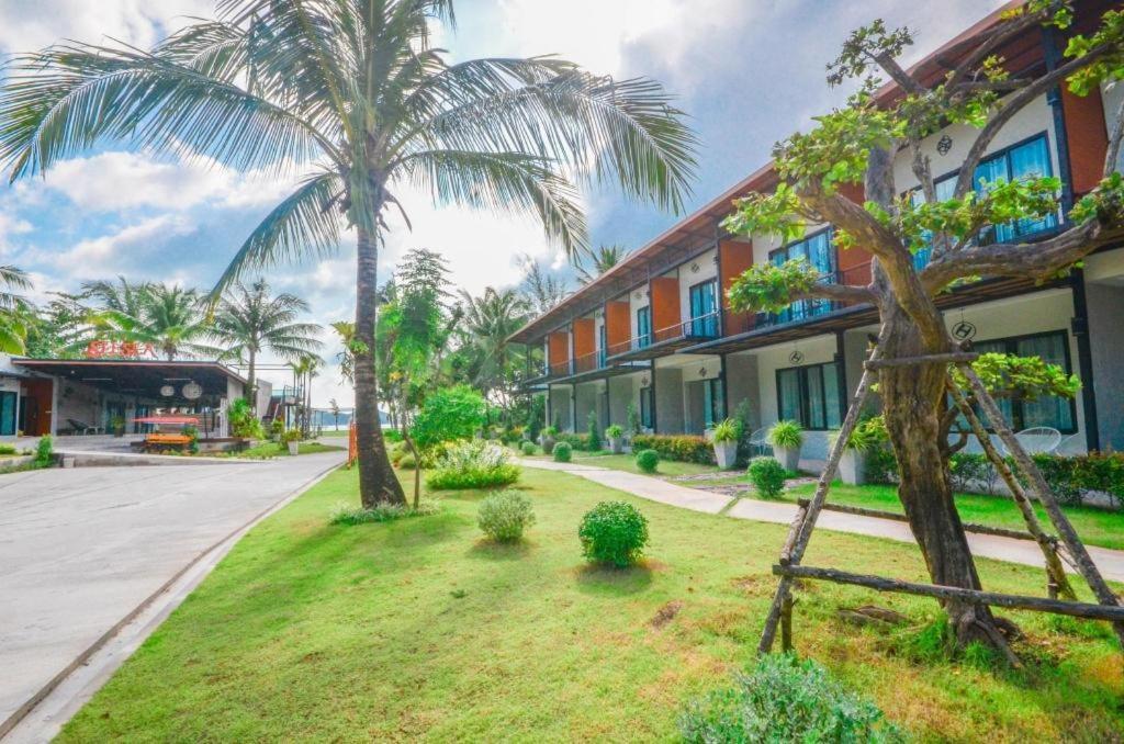 Seesea Resort Сатун Экстерьер фото