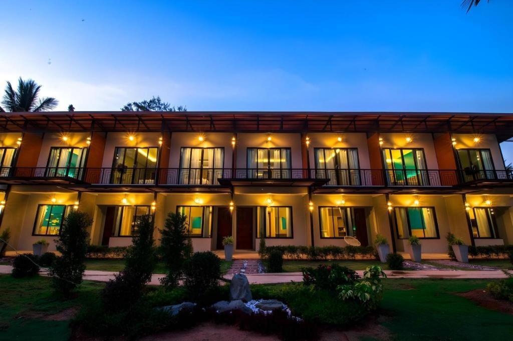 Seesea Resort Сатун Экстерьер фото