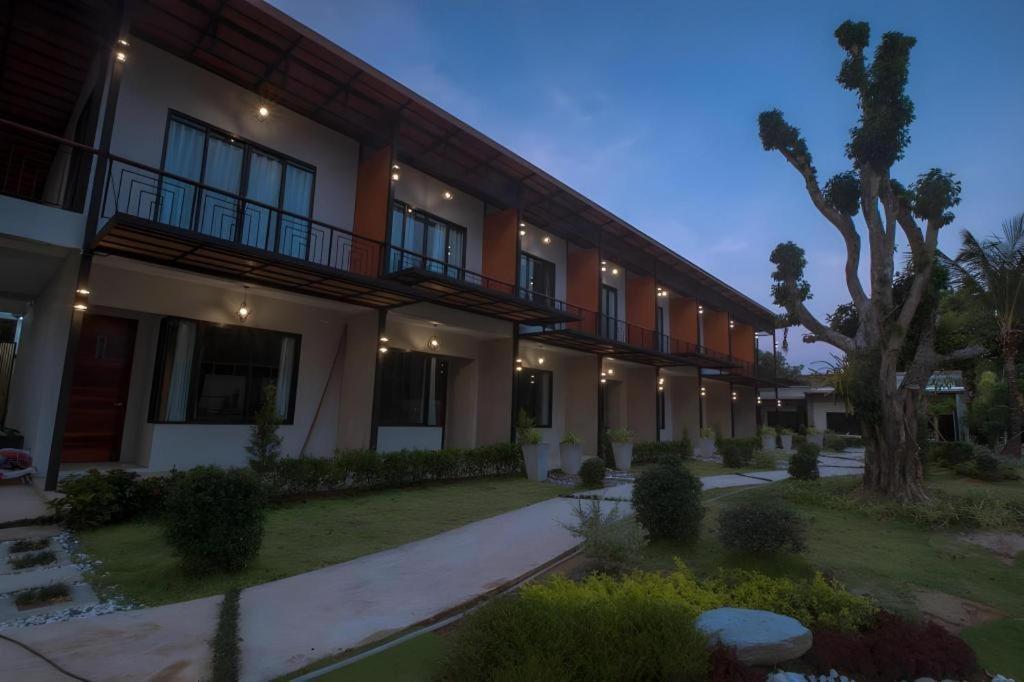 Seesea Resort Сатун Экстерьер фото