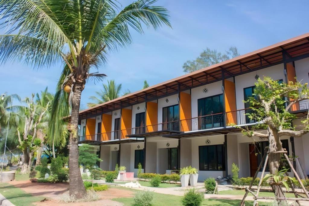Seesea Resort Сатун Экстерьер фото